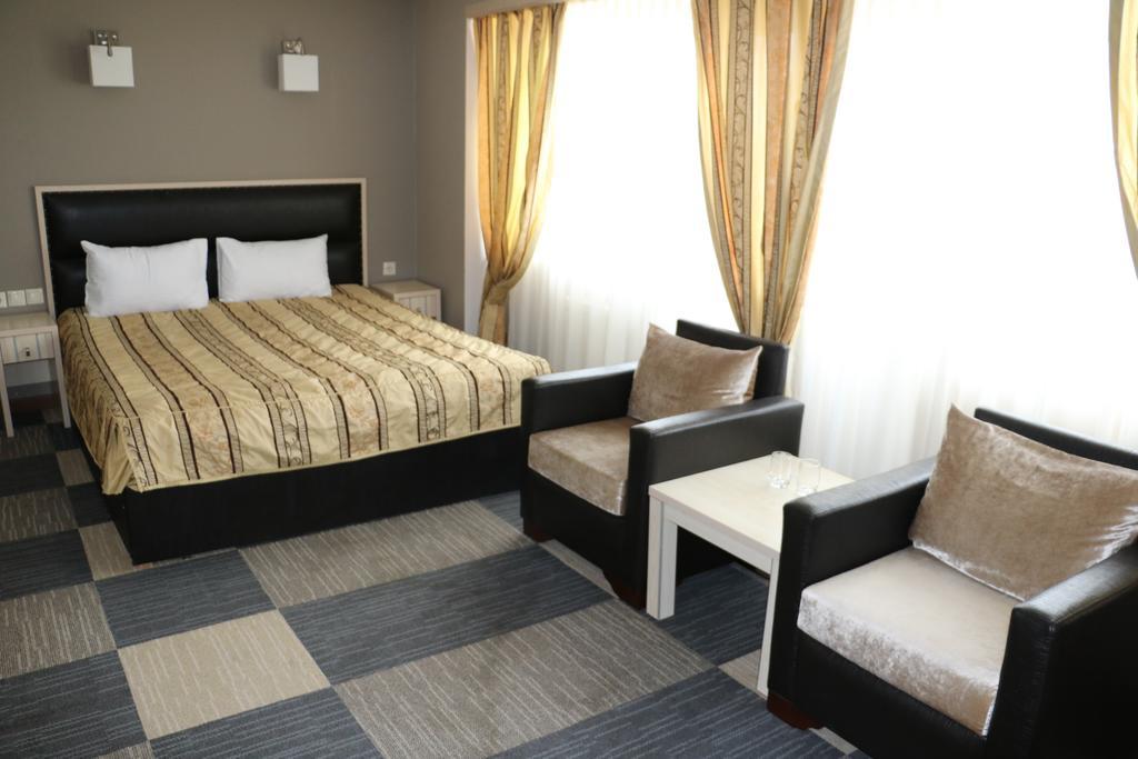 Aktau Hotel Zewnętrze zdjęcie