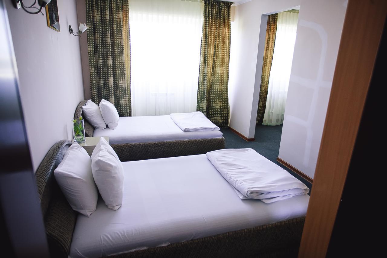 Aktau Hotel Zewnętrze zdjęcie